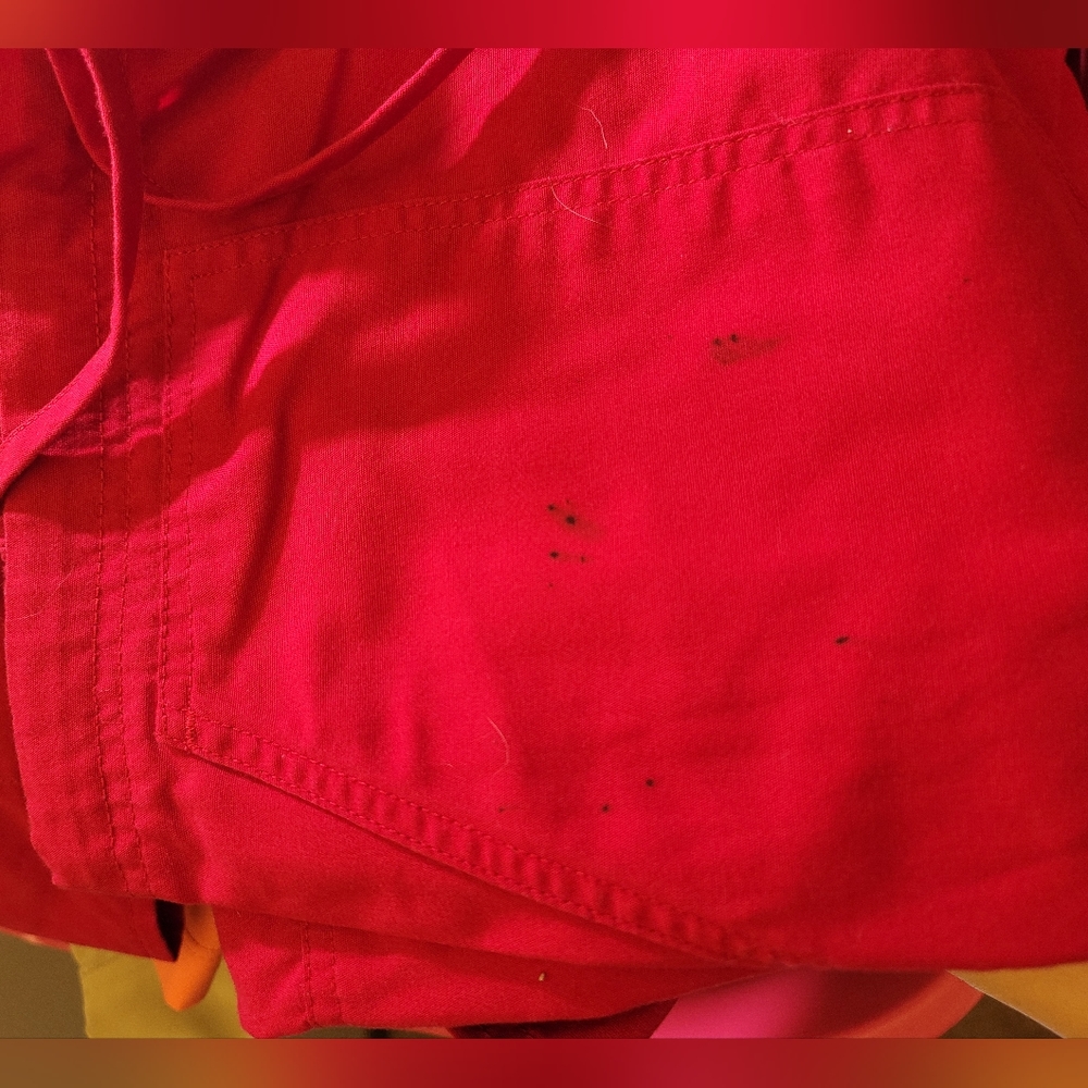 Scrub Set - Picture 4 of 6